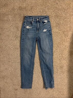 American Eagle Outfitters High-Rise Ripped Light Blue Jeans stretch size 000